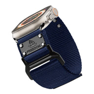 Bracelet tactique bleu en nylon ajustable pour Apple Watch avec boucle noire et étiquette Freedom</assistant.