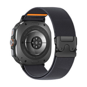 Bracelet tactique en nylon noir tissé avec boucle parachute noire pour Samsung Ultra.