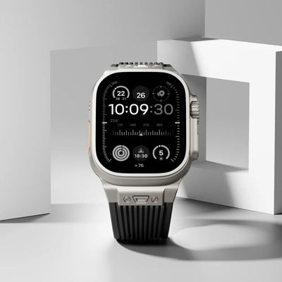 Bracelet tactique noir en silicone résistant avec fermoir papillon pour Apple Watch grand écran.