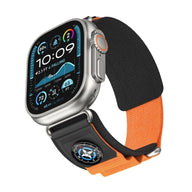 Bracelet trail tactique noir et orange en nylon avec boussole intégrée pour Apple Watch.