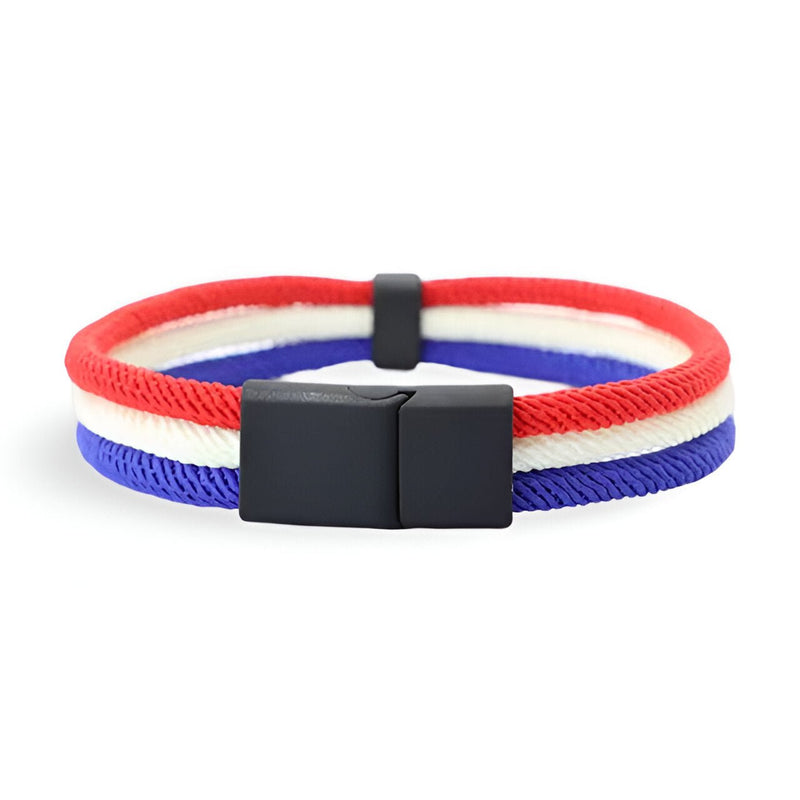 Bracelet homme triple cordons rouge blanc bleu avec fermoir noir mat, style national français.