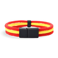 Bracelet triple cordons rouge et jaune avec fermoir noir, style tressé pour homme.