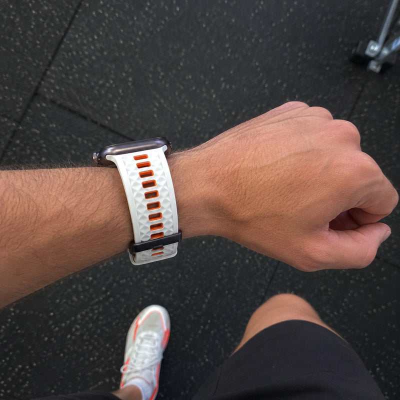 Bracelet silicone compatible Apple Watch, texture géométrique, boucle ardillon réglable, idéal sport, modèle Brush