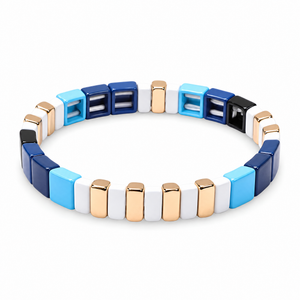 Packshot studio bracelet Calypso style 2, maillons émail multicolores.