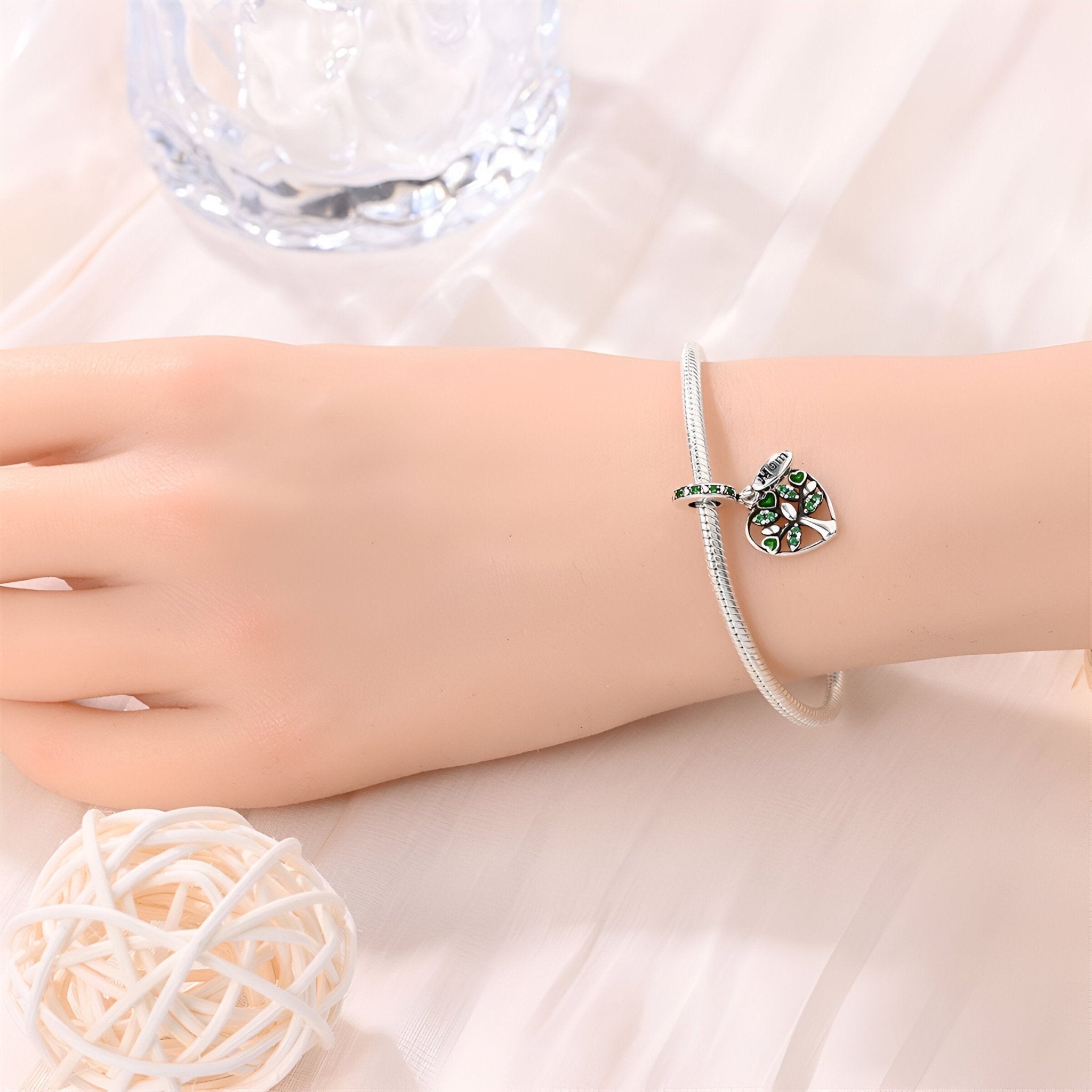 Charm arbre de vie maman, pour femme, modèle Laelia - La Boutique du Bracelet