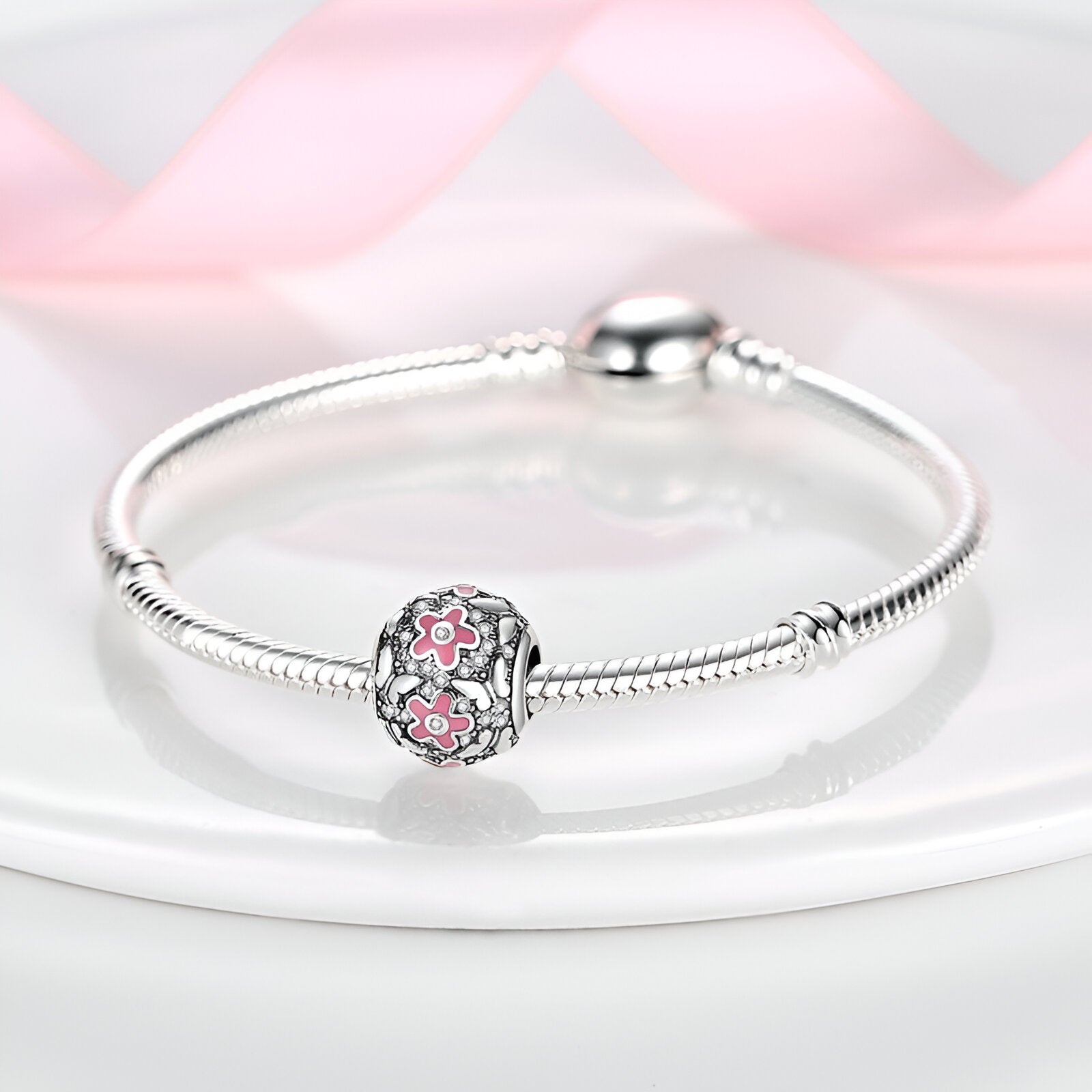 Charm breloque floral et papillons, pour femme, modèle Zéphyrine - La Boutique du Bracelet