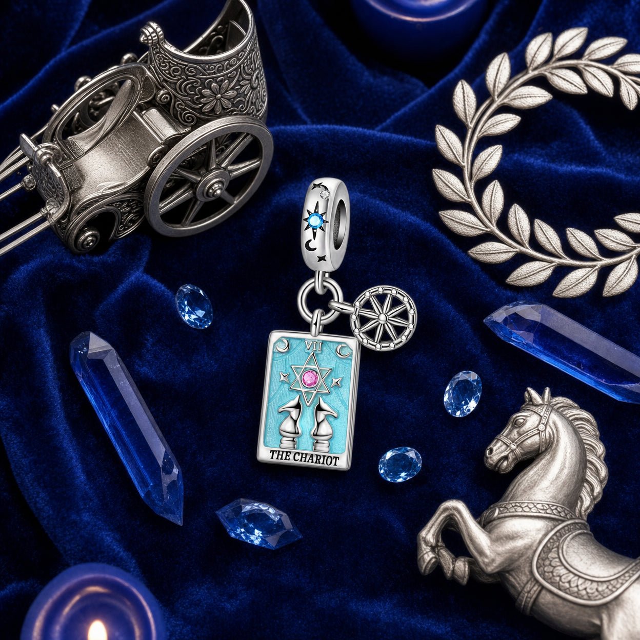 Klassisk charm, tarotkortet Vognen, til kvinder, model Charria