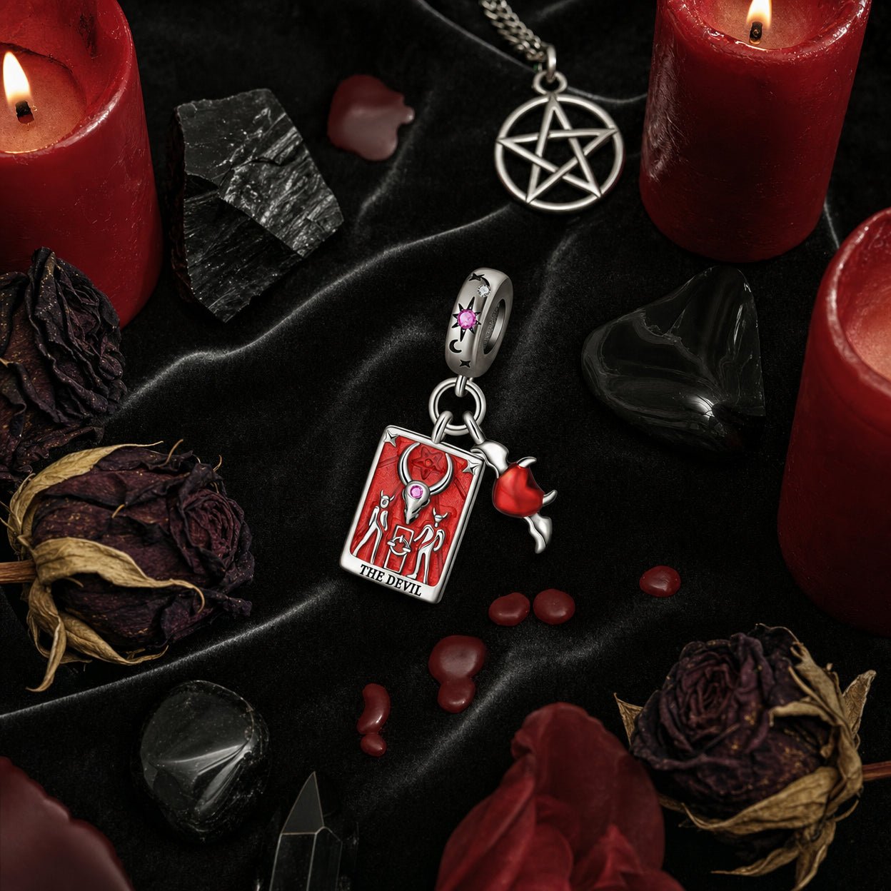 Charm classique, carte de tarot le diable, pour femme, modèle Infernia