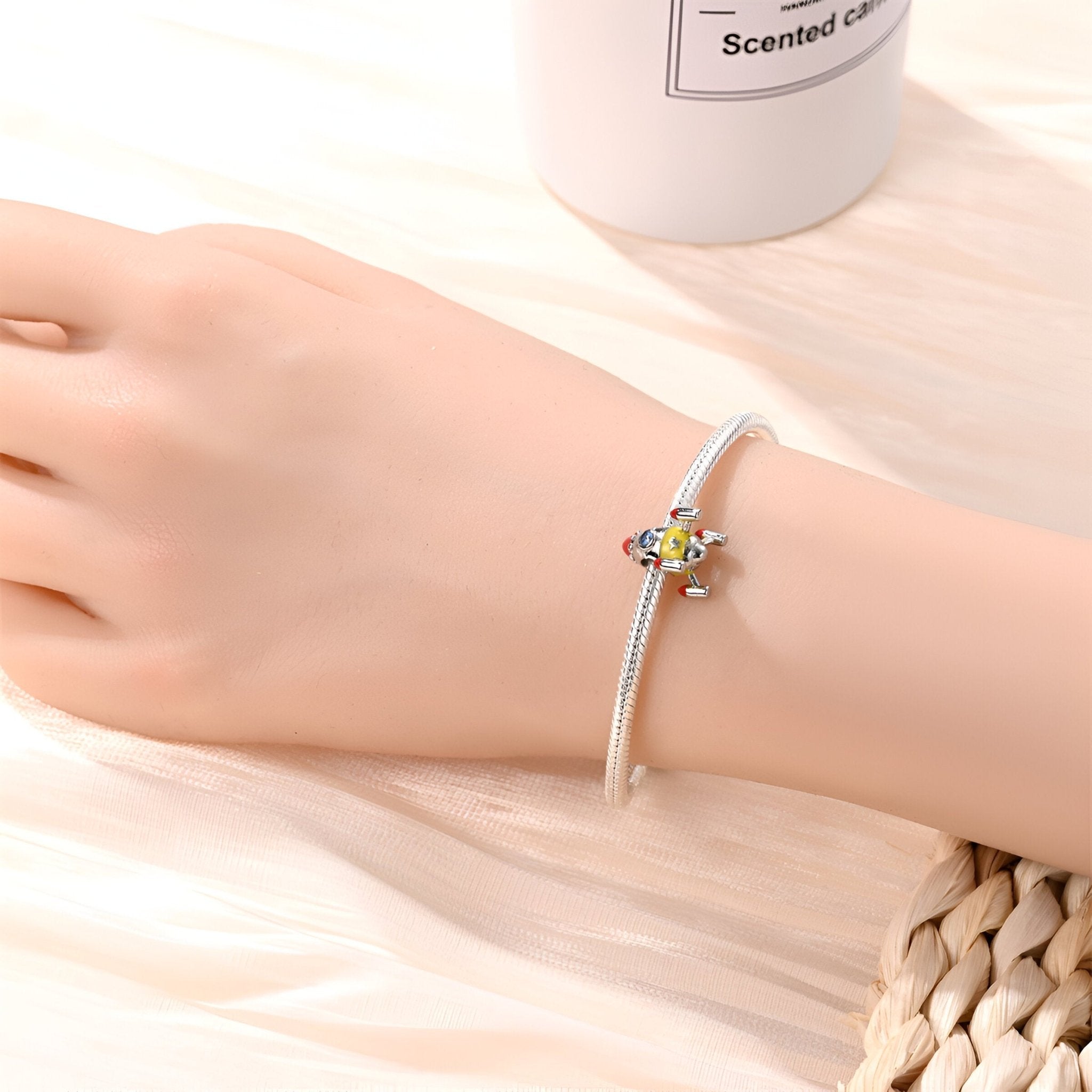 Charm, fusée spatiale, pour femme, modèle Nephele - La Boutique du Bracelet