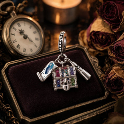 Charm pendant, coffre au trésor, pour femme, modèle Thesaurus