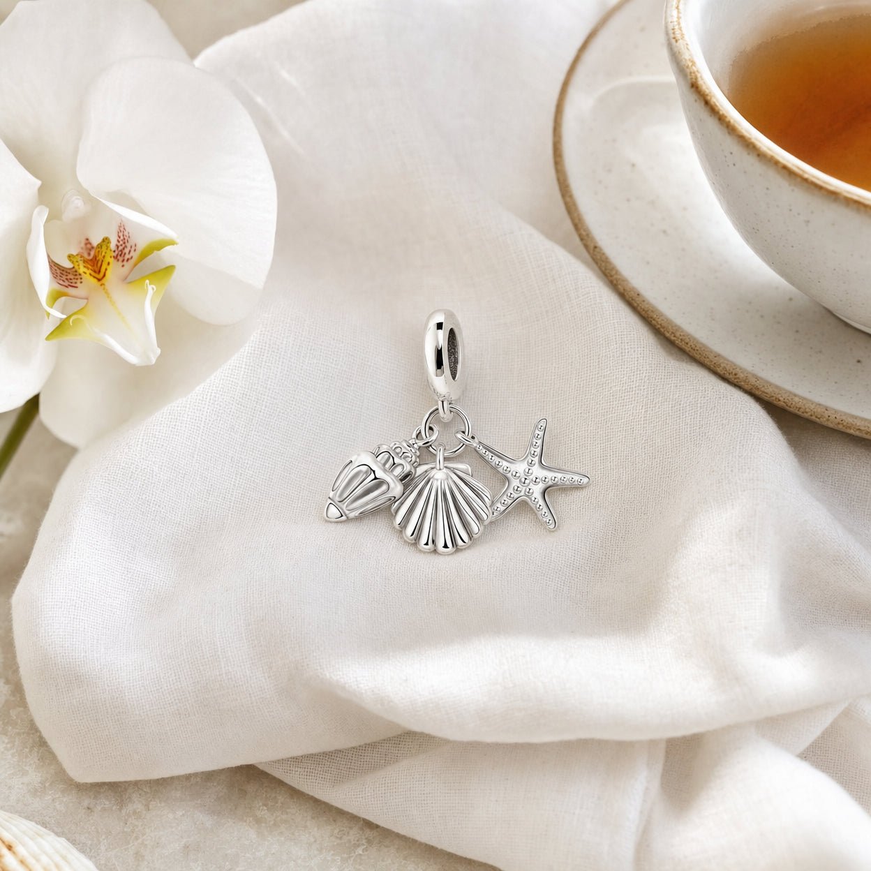 Bedel hanger, schelp, zeeschelp en zeester, voor dames, model Conchylia