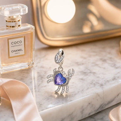 Ciondolo charm, granchio a forma di cuore in zirconia, per donna, modello Cancria
