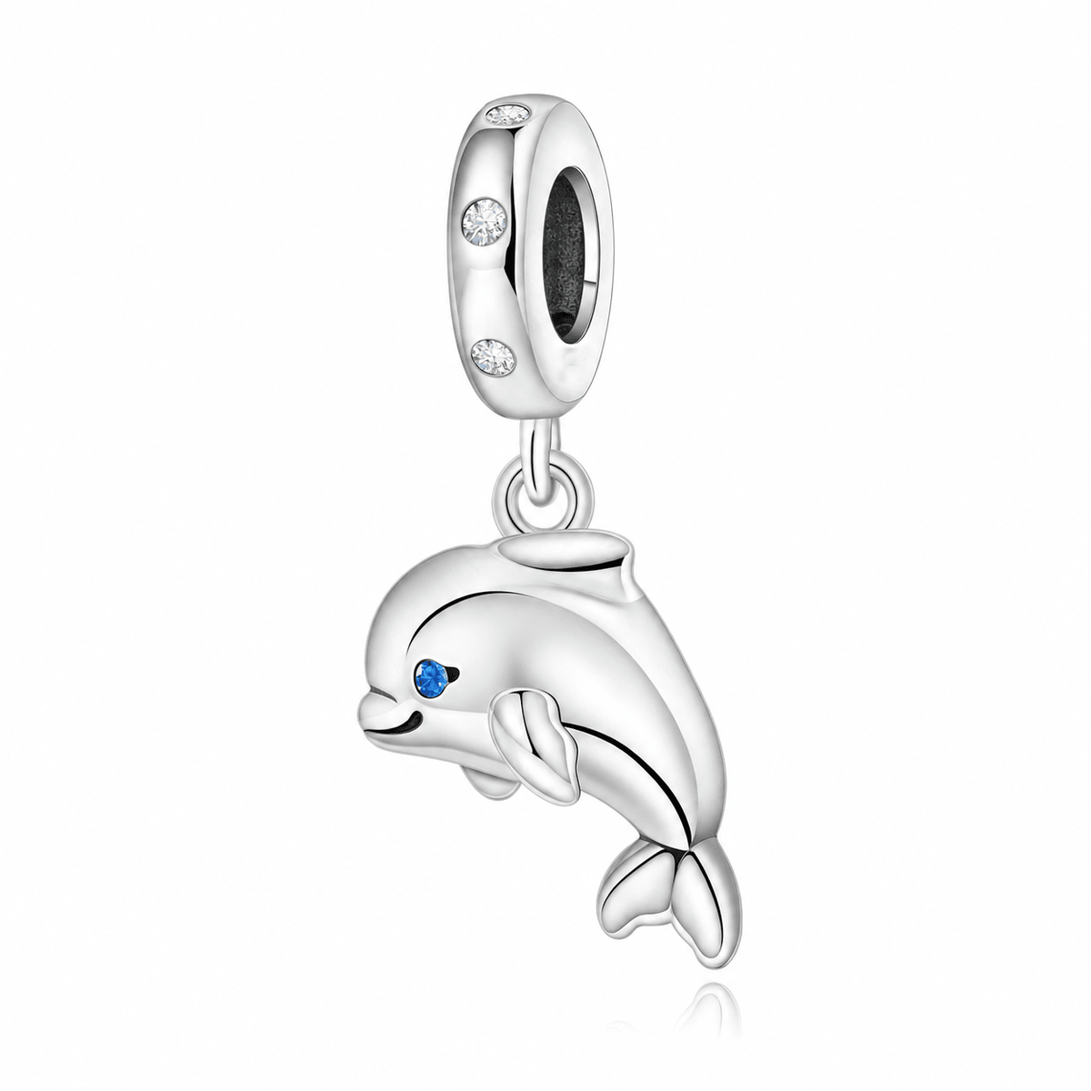 Charm pendentif dauphin argent avec œil bleu en zircon, bail serti de pierres, vue produit sur fond blanc