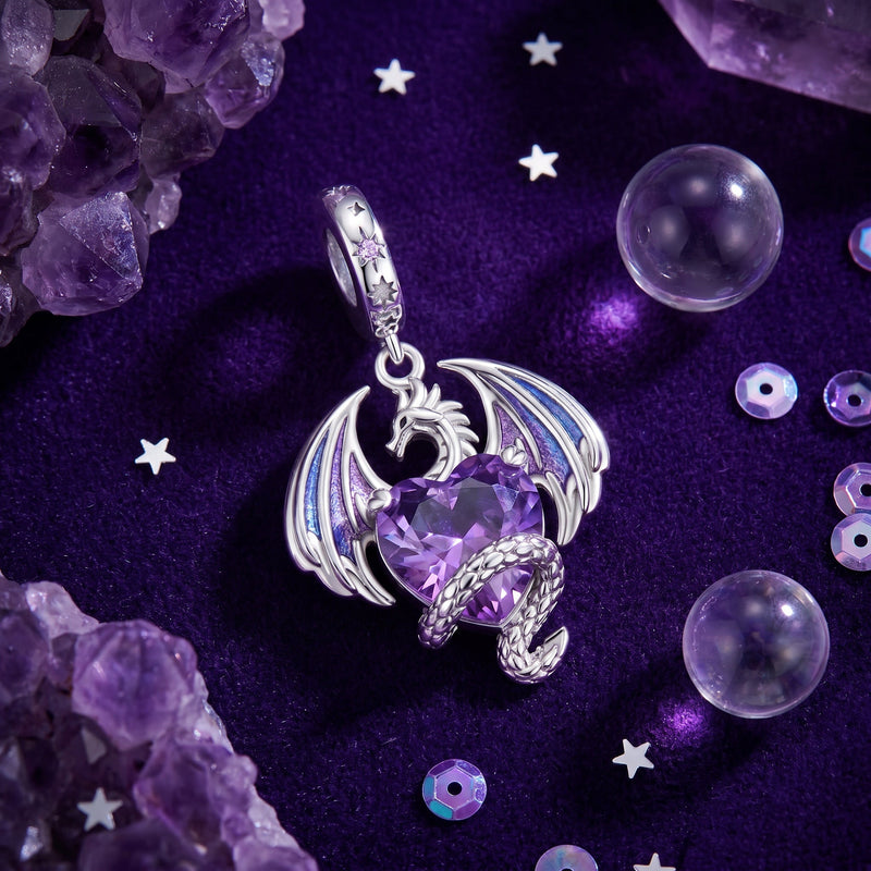 Charm-Anhänger, niedlicher schillernder fliegender Drache, für Damen, Modell Dracoria