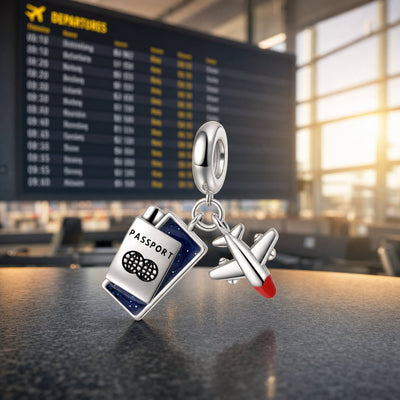 Charm-Anhänger, Duo Reise Pass und Flugzeug, für Damen, Modell Passagio