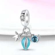Pendentif charm argent avec étoile de mer, coquillage turquoise et perle bleue sertie.