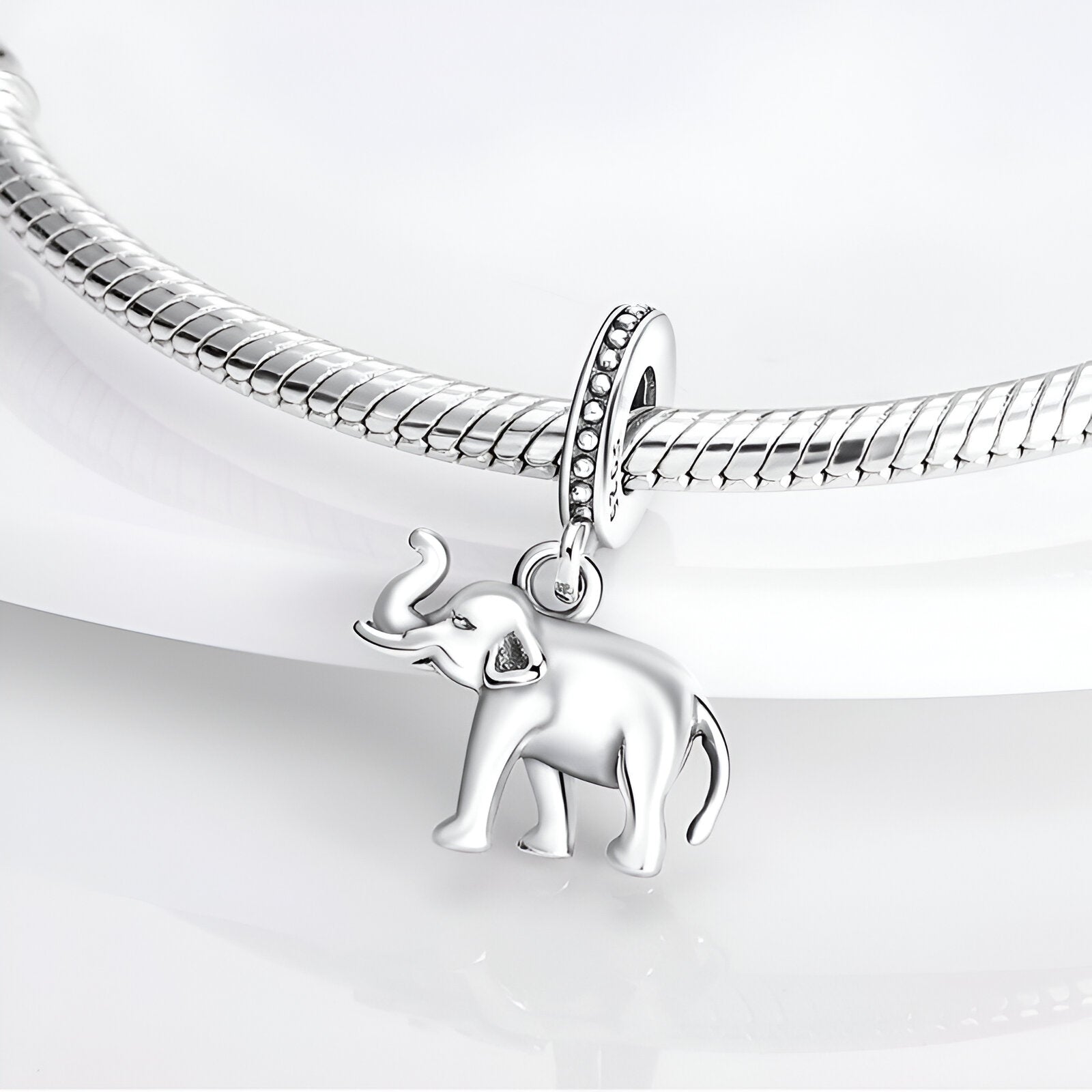 Charm pendant éléphant, pour femme, modèle Philomène - La Boutique du Bracelet