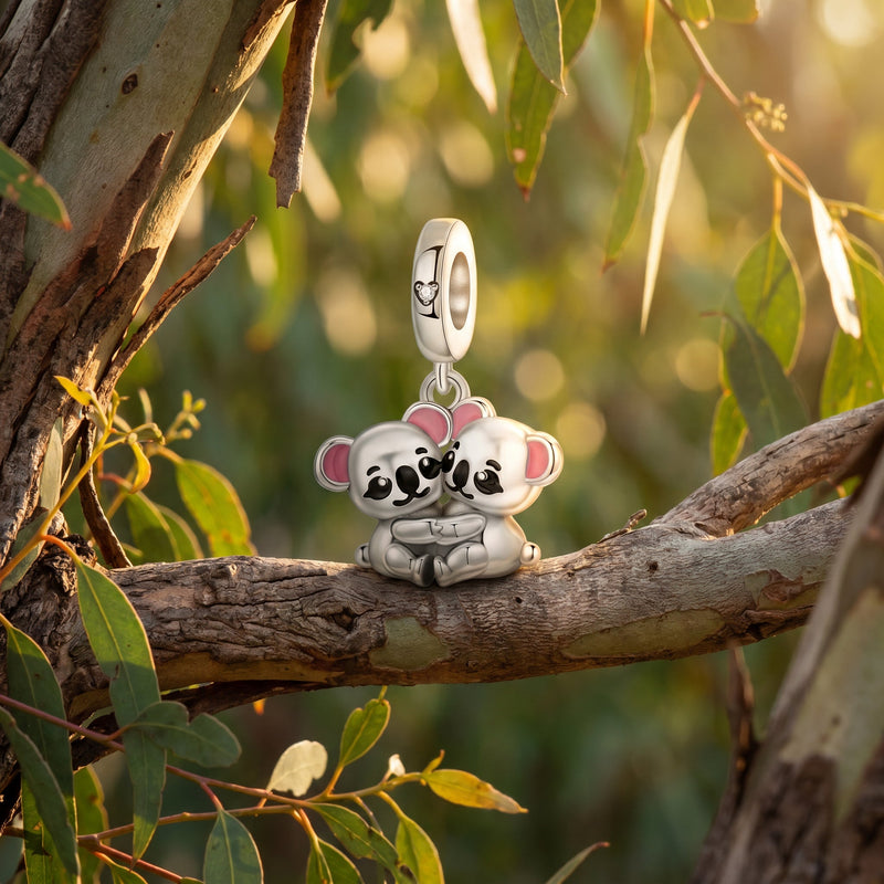 Pandantiv charm, koala îmbrățișați drăgălași, pentru femei, model Koalamour