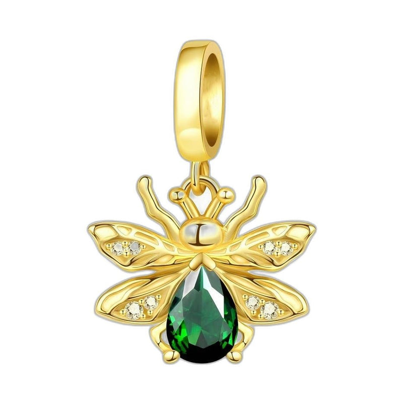 Charm pendant, Luciole dorée luxueuse avec grande pierre émeraude facettée en goutte, pour femme, modèle Luciole Goutte d'Émeraude