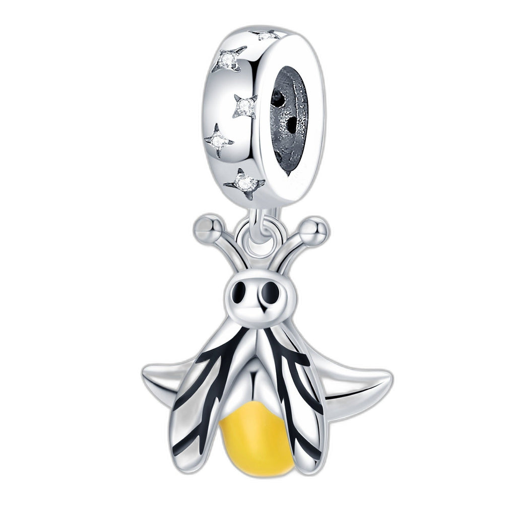 Charm pendant, Luciole souriante phosphorescente avec ailes nervurées et abdomen jaune, pour femme, modèle Luciole Souriante