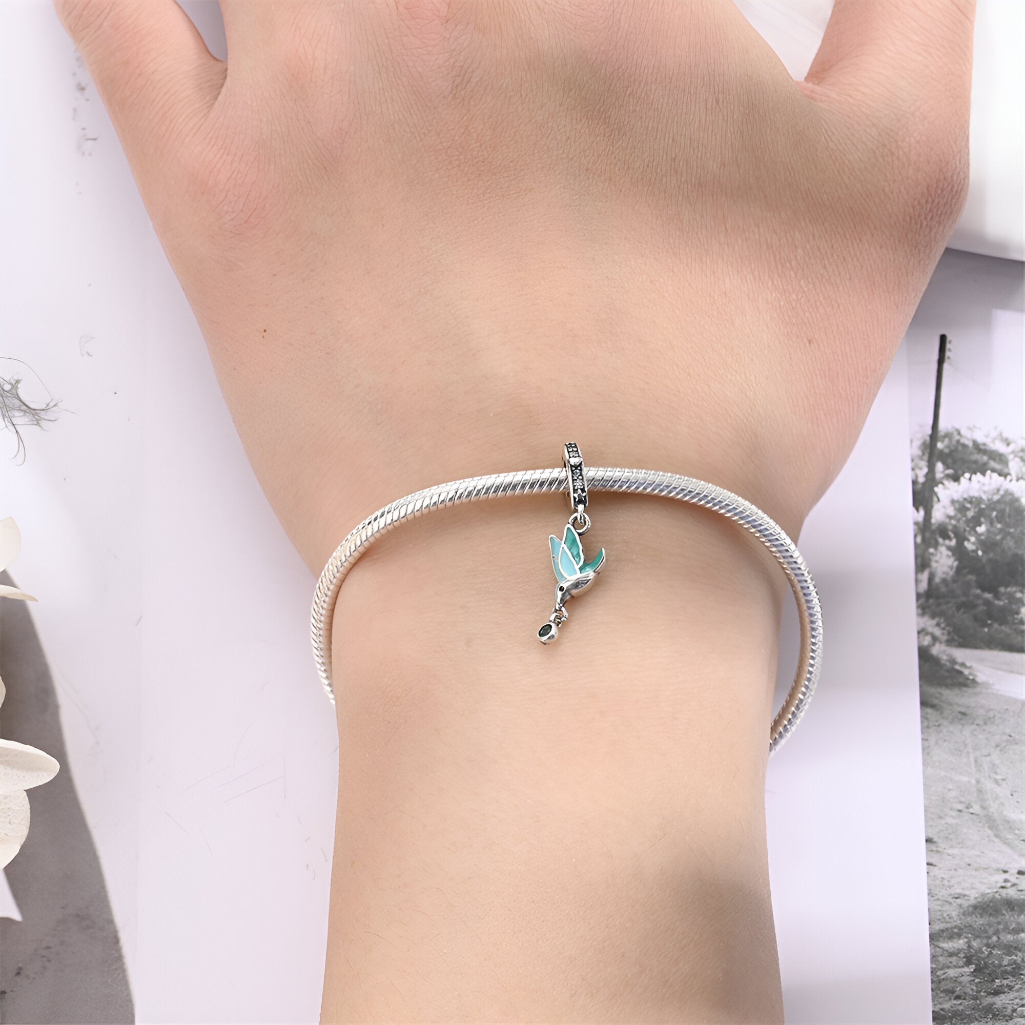 Charm pendant, oiseau, pour femme, modèle Edurne - La Boutique du Bracelet