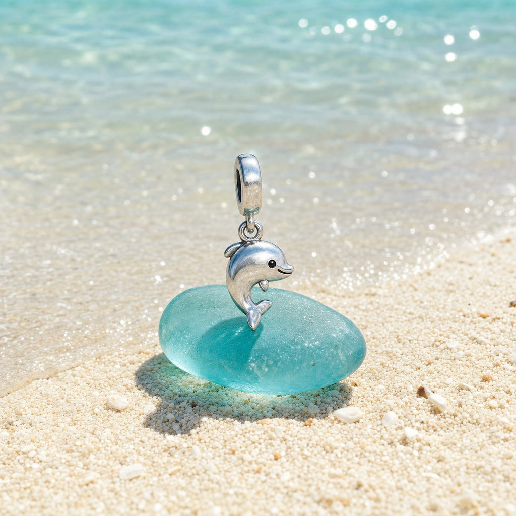 Charm-Anhänger, niedlicher kleiner Delfin, für Damen, Modell Nereis
