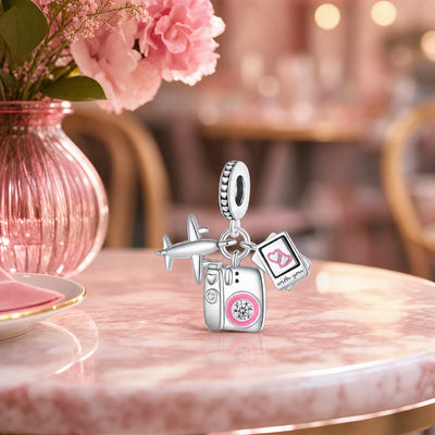 Colgante charm, trío viaje avión cámara y mapa, para mujer, modelo Explorea