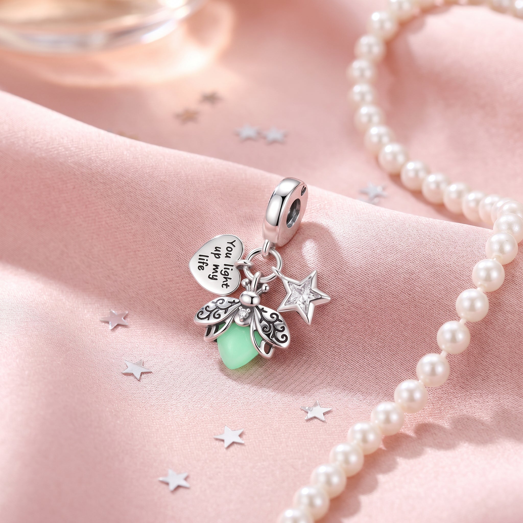 Charm pendant, Triple pendentif cœur gravé, luciole mint et étoile zircon scintillante, pour femme, modèle Triple Luciole Ciel Étoilé