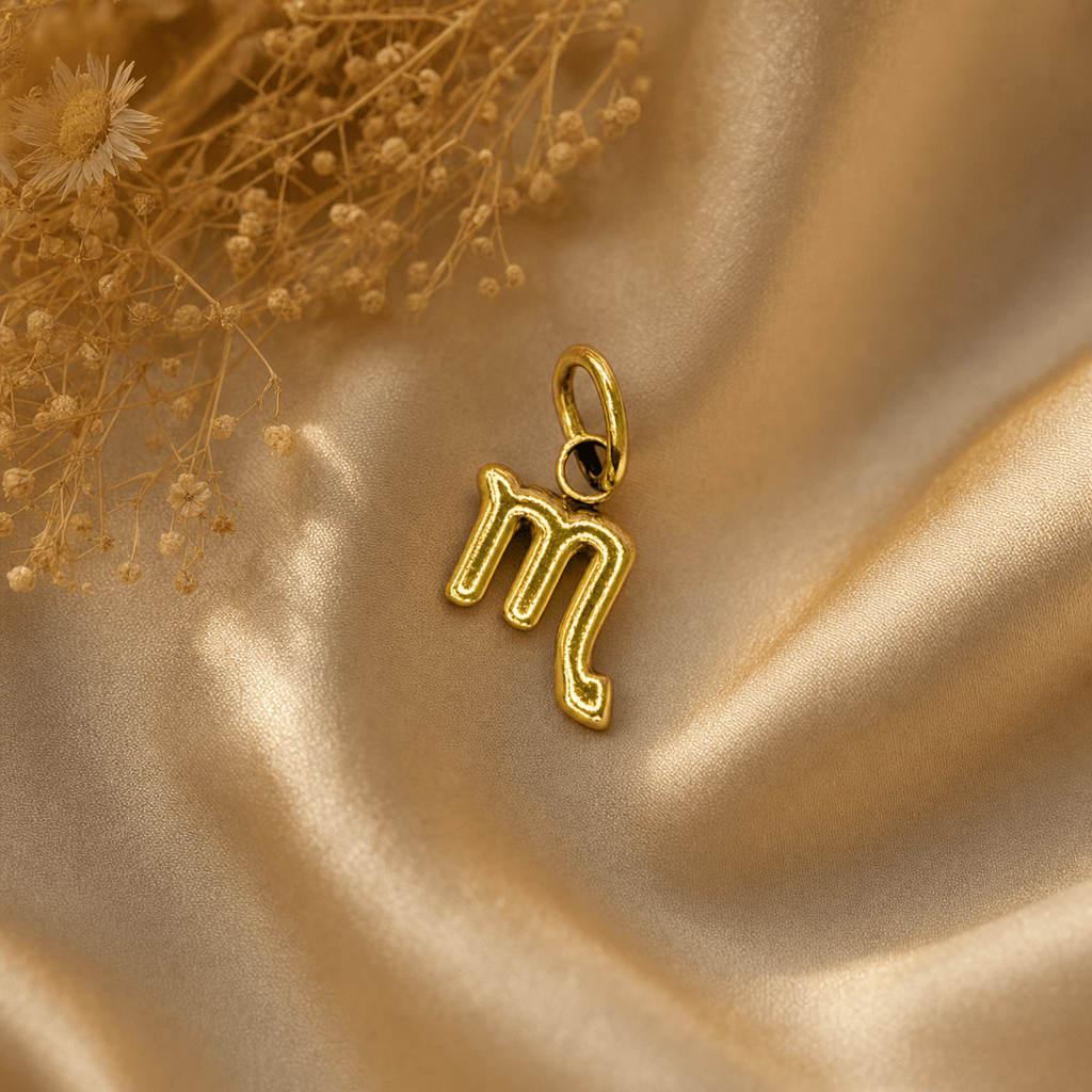 Charm for chain bracelet, Scorpion model