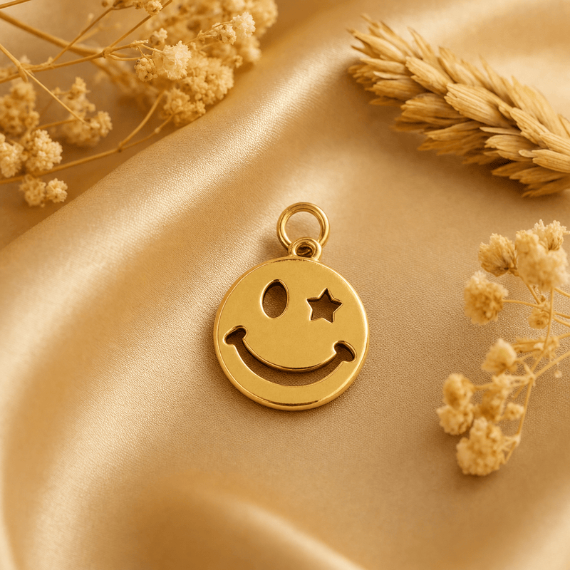 Charm for chain bracelet, Smiley Gold model