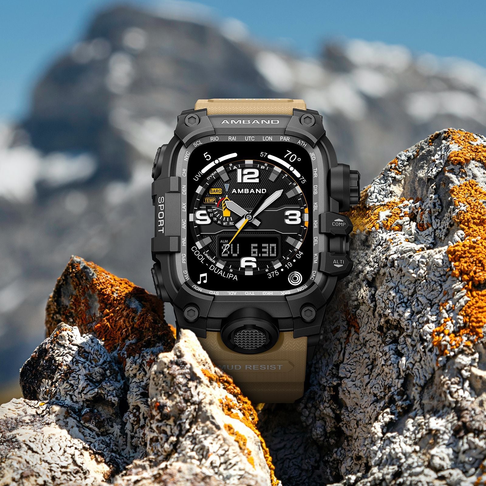 Coque intégrale noire en alliage de zinc pour Apple Watch avec bracelet beige renforcé, design militaire robuste et boucle.