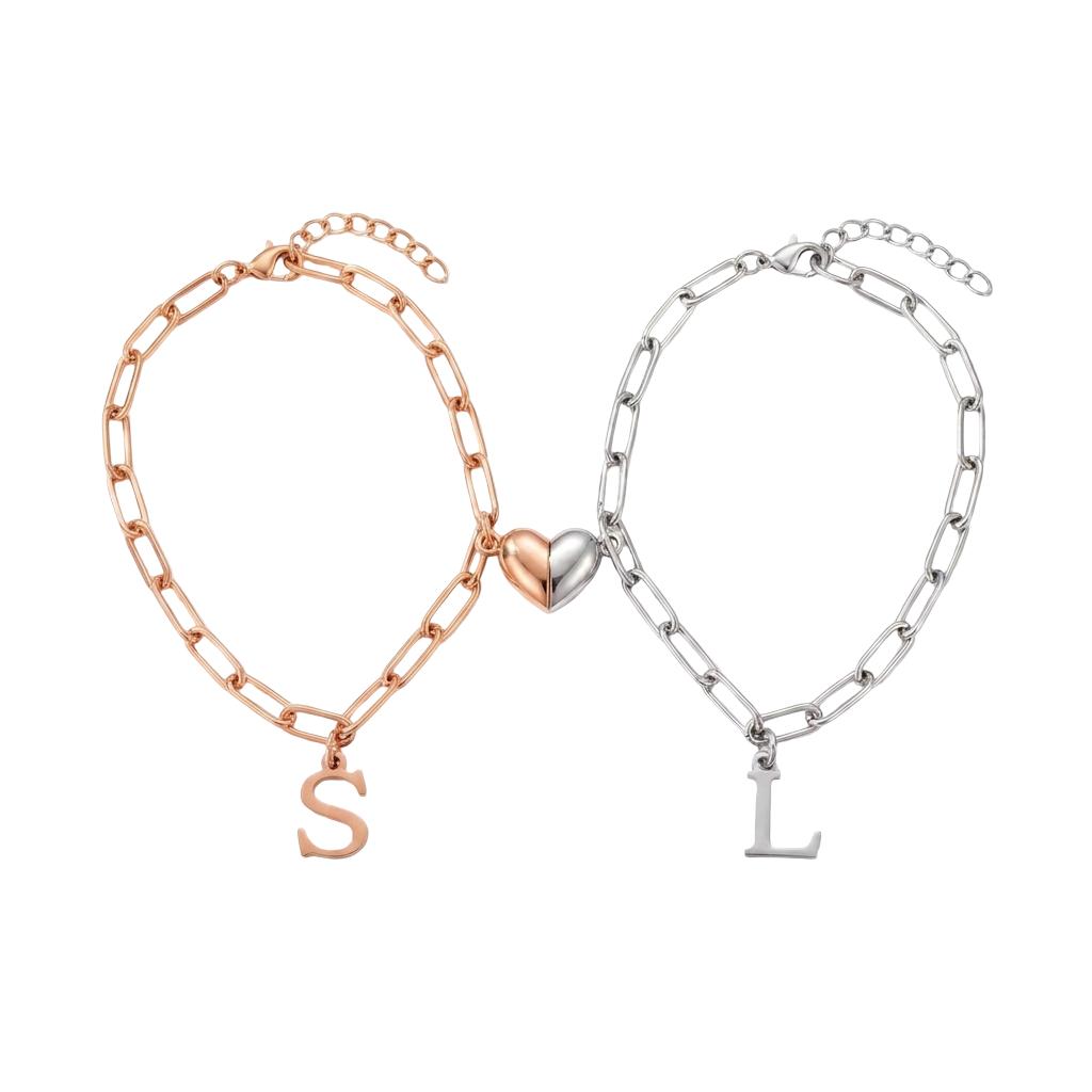 Duo de bracelets couple à maille paperclip acier inoxydable, personnalisables avec initiale, breloque cœur aimantée, taille ajustable, modèle Fondène