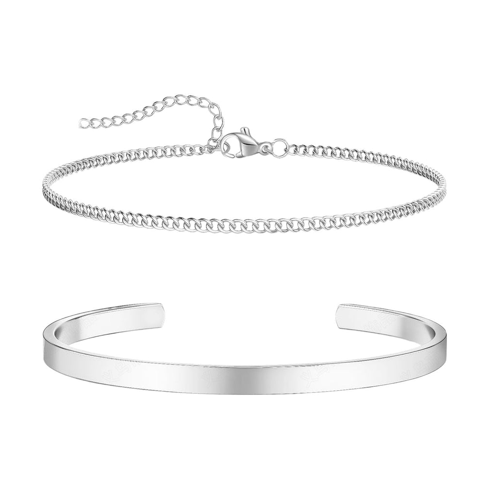 Ensemble de bracelets homme en acier inoxydable argenté, jonc lisse et chaîne fine avec fermoir.