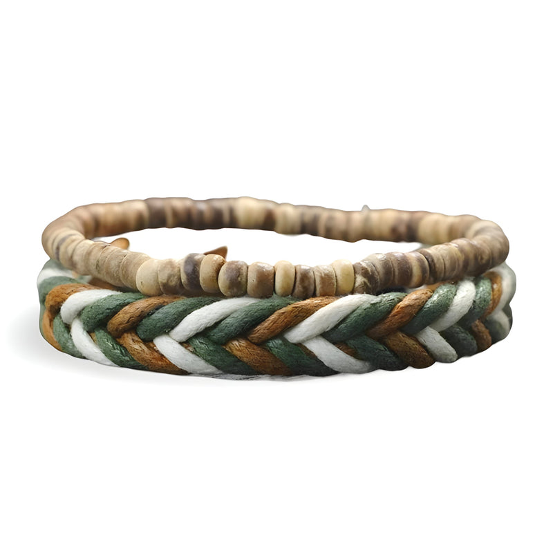 Duo de bracelets homme en bois clair et corde tressée marron, vert et blanc, style naturel.