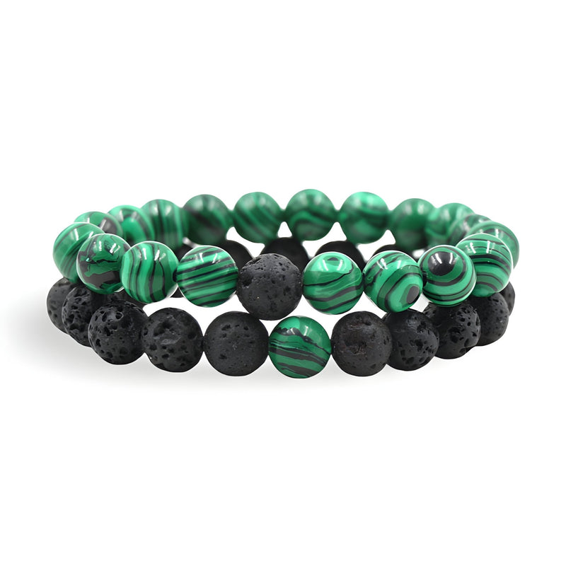Duo de bracelets mixtes en pierres naturelles malachite verte et perles volcaniques noires texturées.