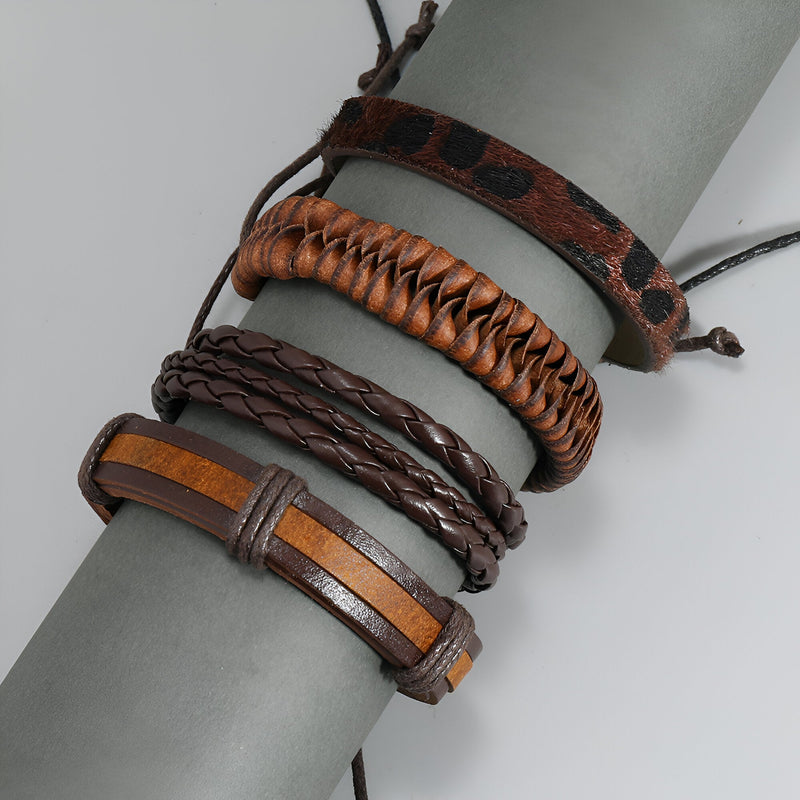 Ensemble de quatre bracelets marron en microfibre pour homme, styles tressés et à bandes, modèle Spencer.