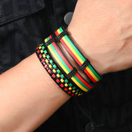 Lot de 6 bracelets tissés multicolores rouge, vert, jaune et noir style jamaïcain pour homme.
