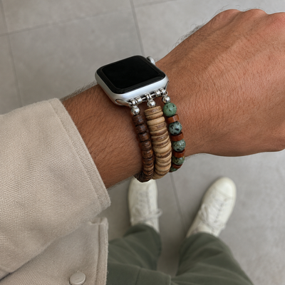 Apple Watch-armbånd i flere lag, kombinerer naturligt træ og afrikansk turkis' glans, model Yidza