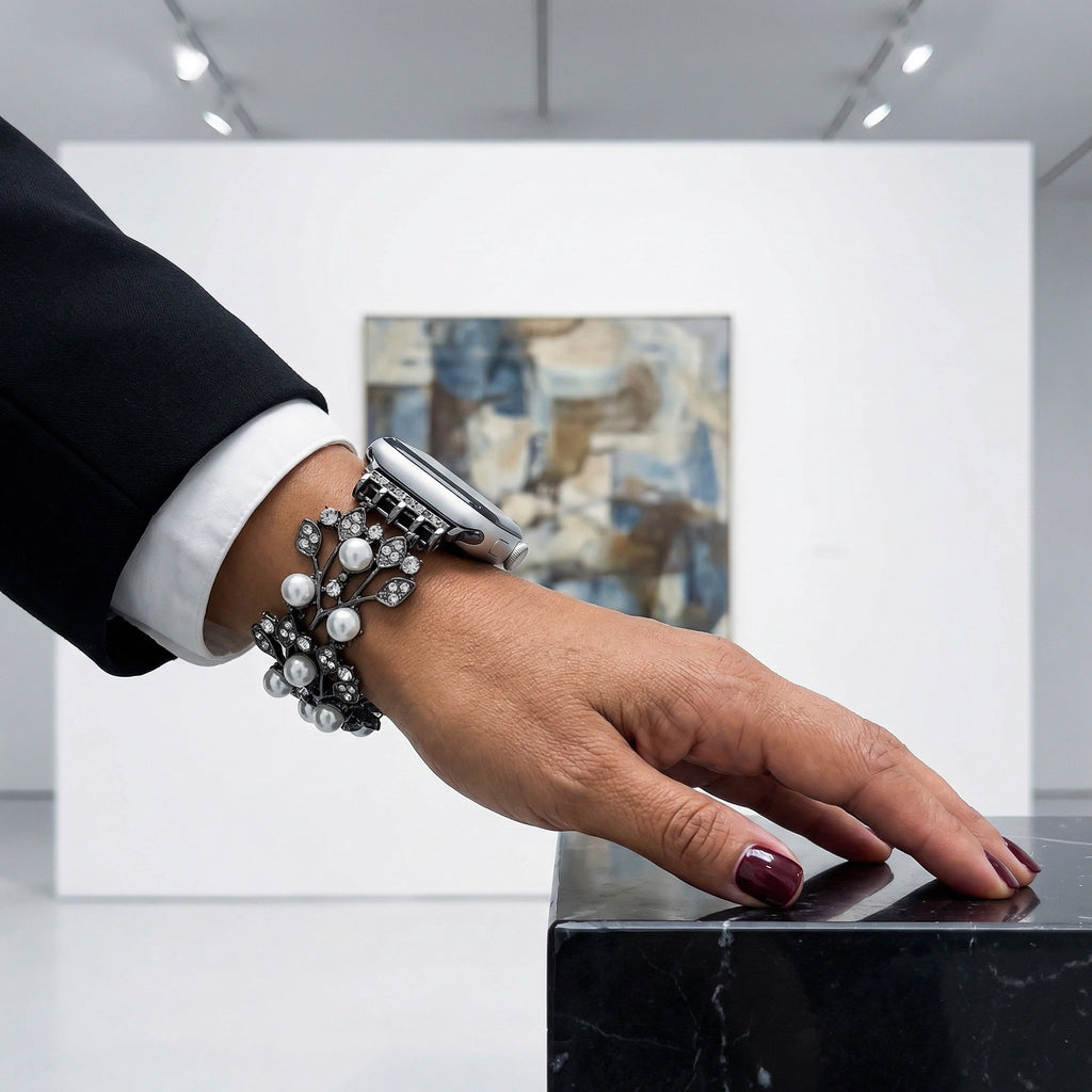 Apple Watch Bracelet for Women, Elastic Metal Alloy Set with Pearl Beads and Sparkling Rhinestones, Elegant Wrist Accessory, Térikale Model