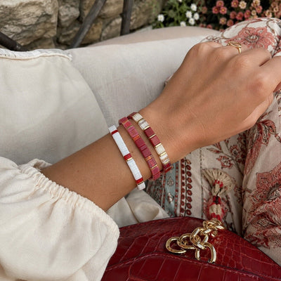 Trio de Bracelest en perles du Japon Miyuki rouge et blanc, parure pour femme, bijoux de poignet élastiques, lot de trois pièces, accessoires intenses et féminins, modèle Anuka