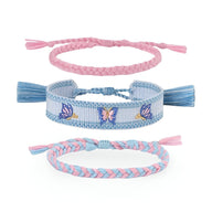 Trio de bracelets en coton tissé, avec papillons brodés, bleu et rose pâle, style bohème, fermoirs noués.