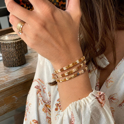 Trio aus japanischen Perlenarmbändern, mit Karamell- und Perlmuttglanz, elastisches Leoparden-Design, Modell Tsugumi