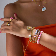 Trio de bracelets, résine et perles, "LOVE", coloré, pour femme, modèle Atsana - La Boutique du Bracelet