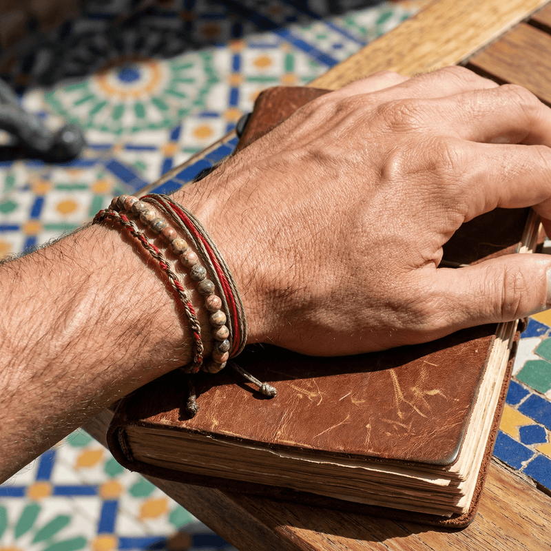 Trio de bracelets tibétains porte-bonheur, en pierres naturelles et fil ciré, pour homme, modèle Goncalvo