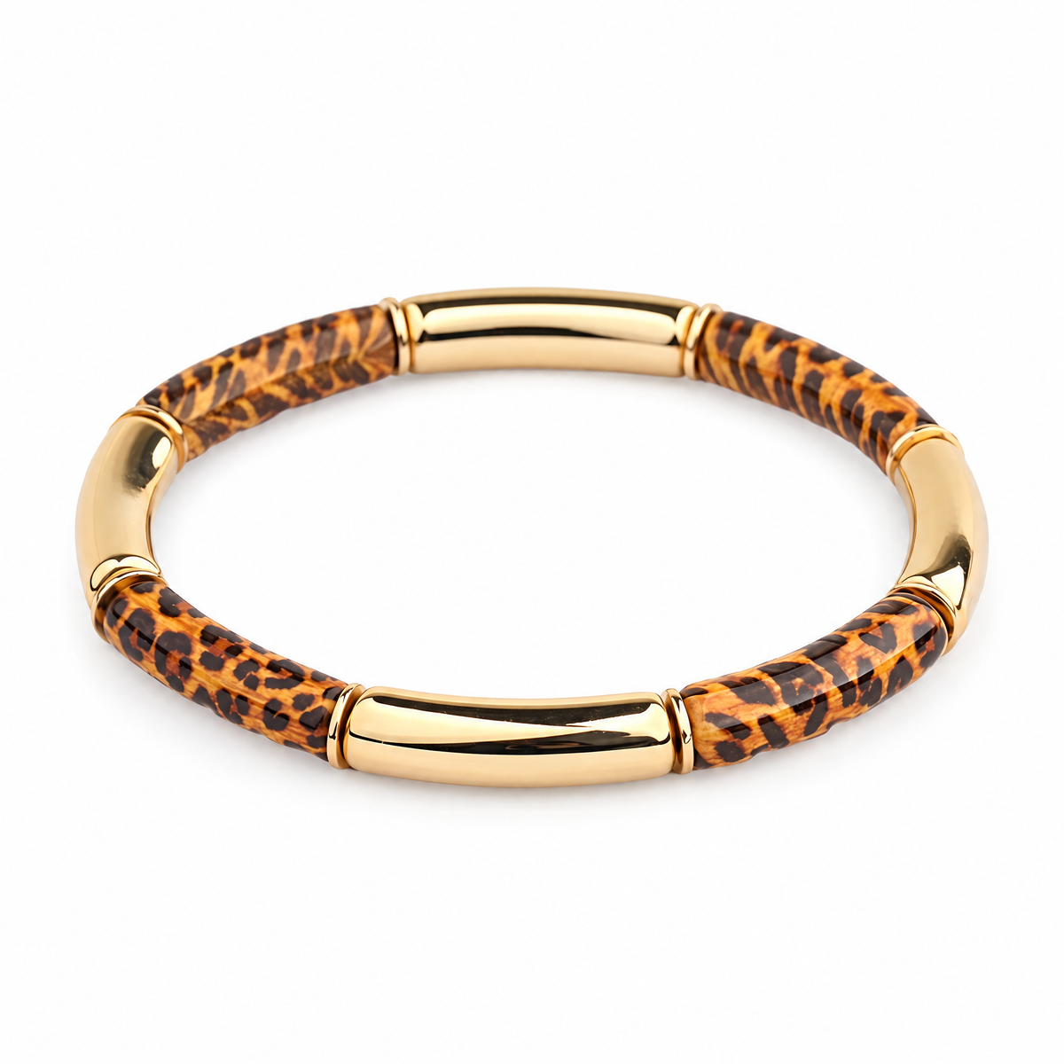 Packshot studio bracelet Yera Style 2, vue de face sur fond blanc — 8 octobre 2026