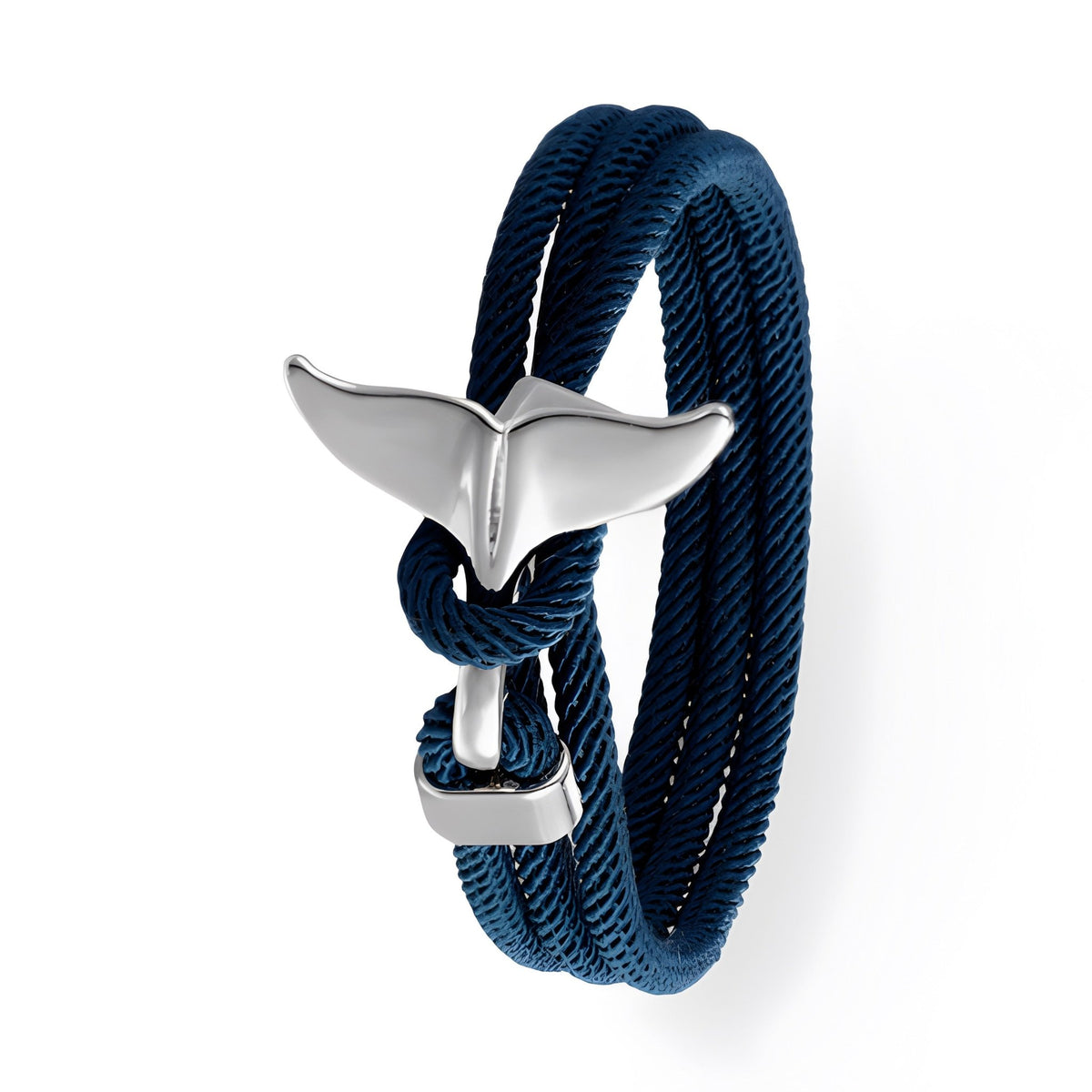 Bracelet cordon bleu marine double tour avec pendentif queue de baleine argentée brillante.
