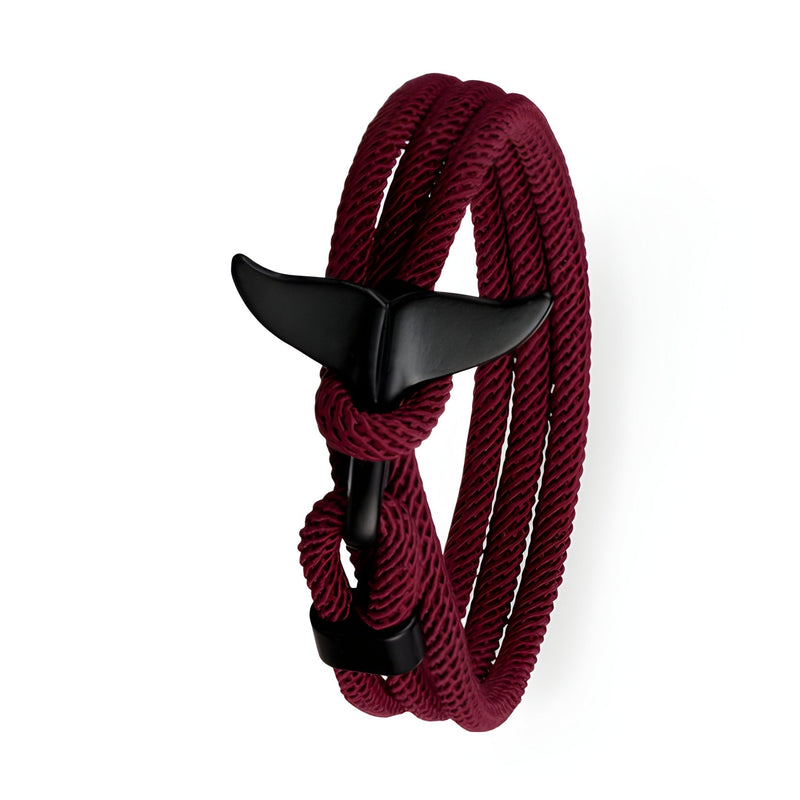 Bracelet cordon bordeaux pour homme avec pendentif queue de baleine noire modèle Enzo.