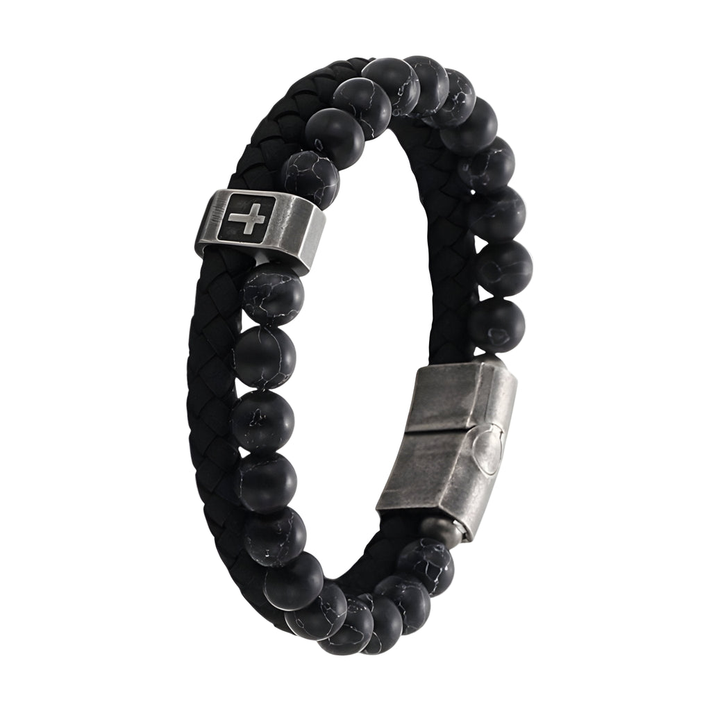 Bracelet homme perles noires acier inoxydable avec motif croix et cuir tressé noir.