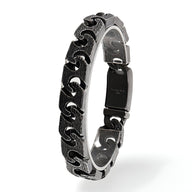Bracelet homme en acier inoxydable noir avec maille gourmette et fermoir plat gravé.