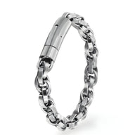Bracelet homme en acier inoxydable argenté avec maillons larges et fermoir sécurisé.